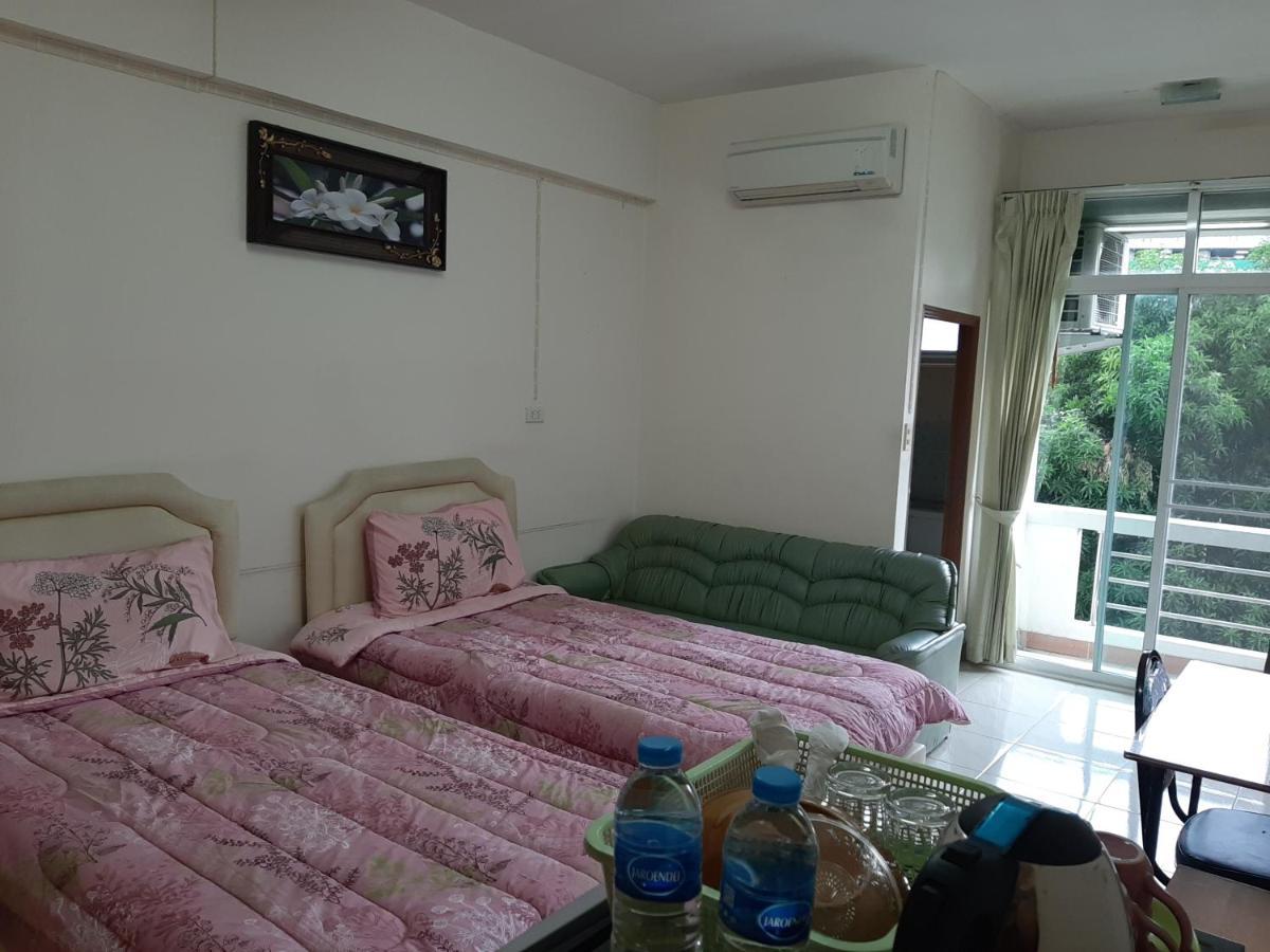 Vanlisut Hotel Ngamwongwan Nonthaburi Luaran gambar