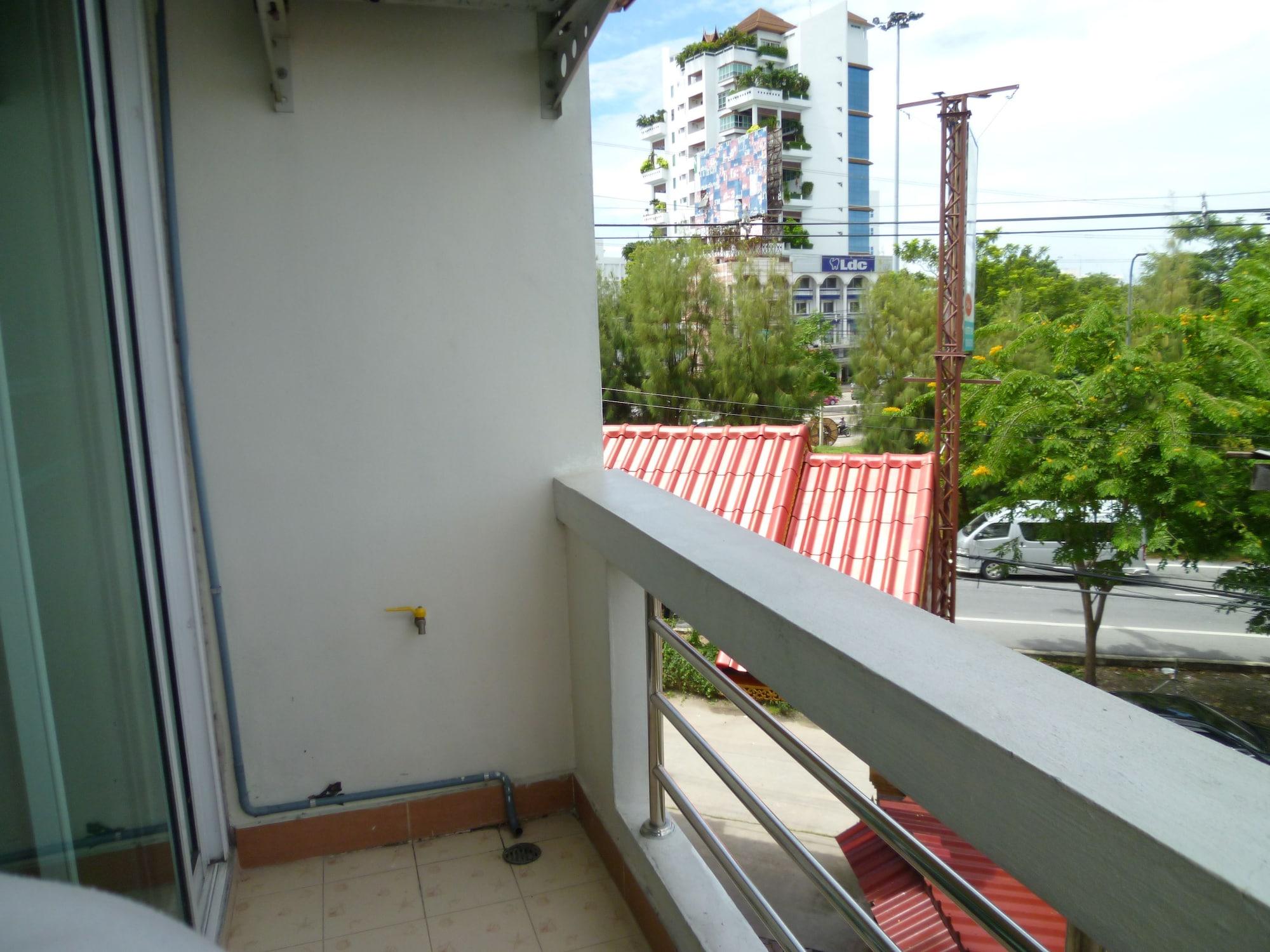 Vanlisut Hotel Ngamwongwan Nonthaburi Luaran gambar