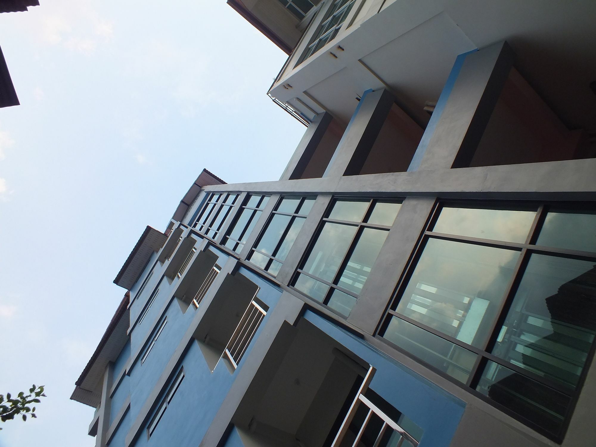 Vanlisut Hotel Ngamwongwan Nonthaburi Luaran gambar