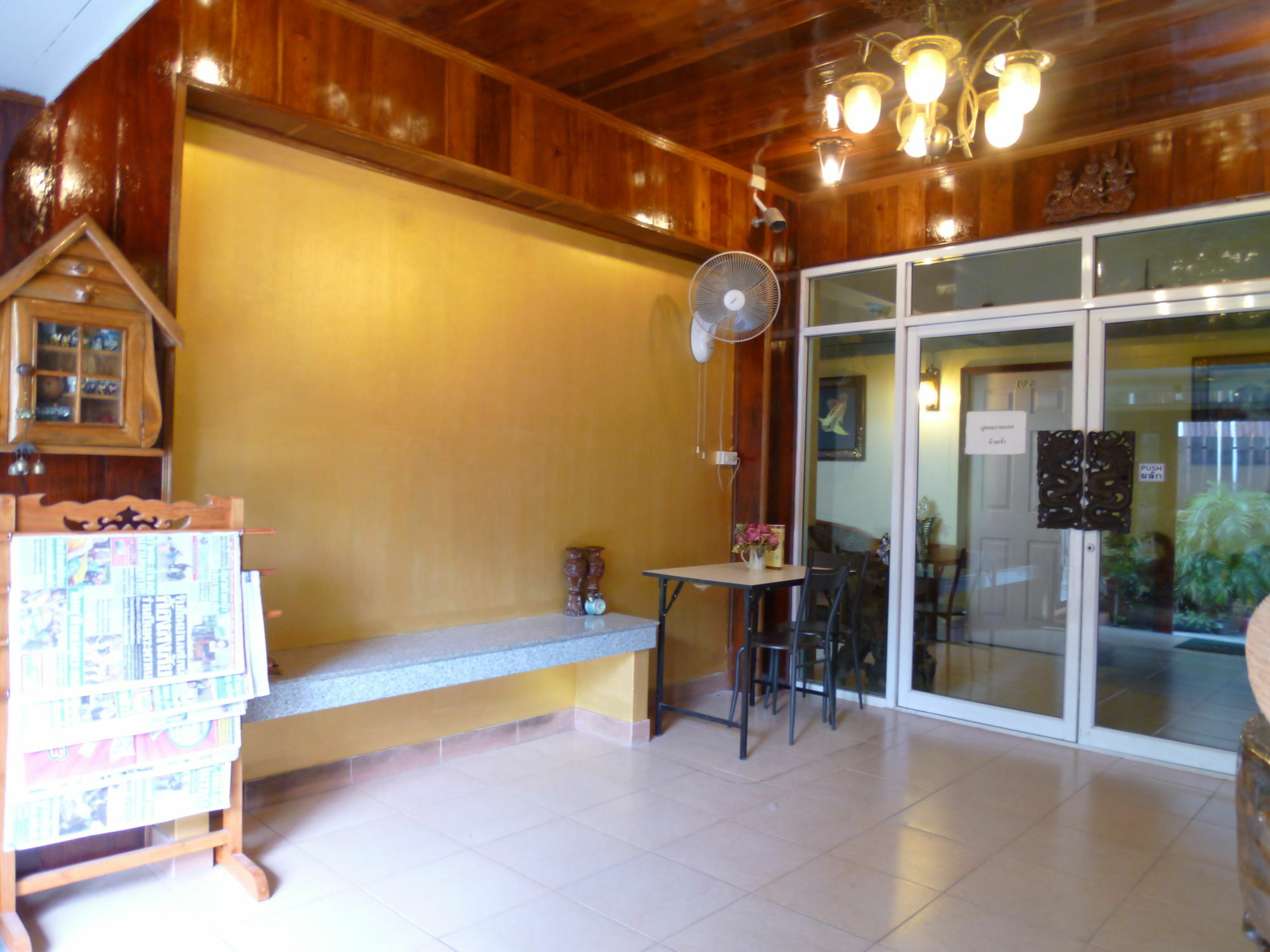 Vanlisut Hotel Ngamwongwan Nonthaburi Luaran gambar