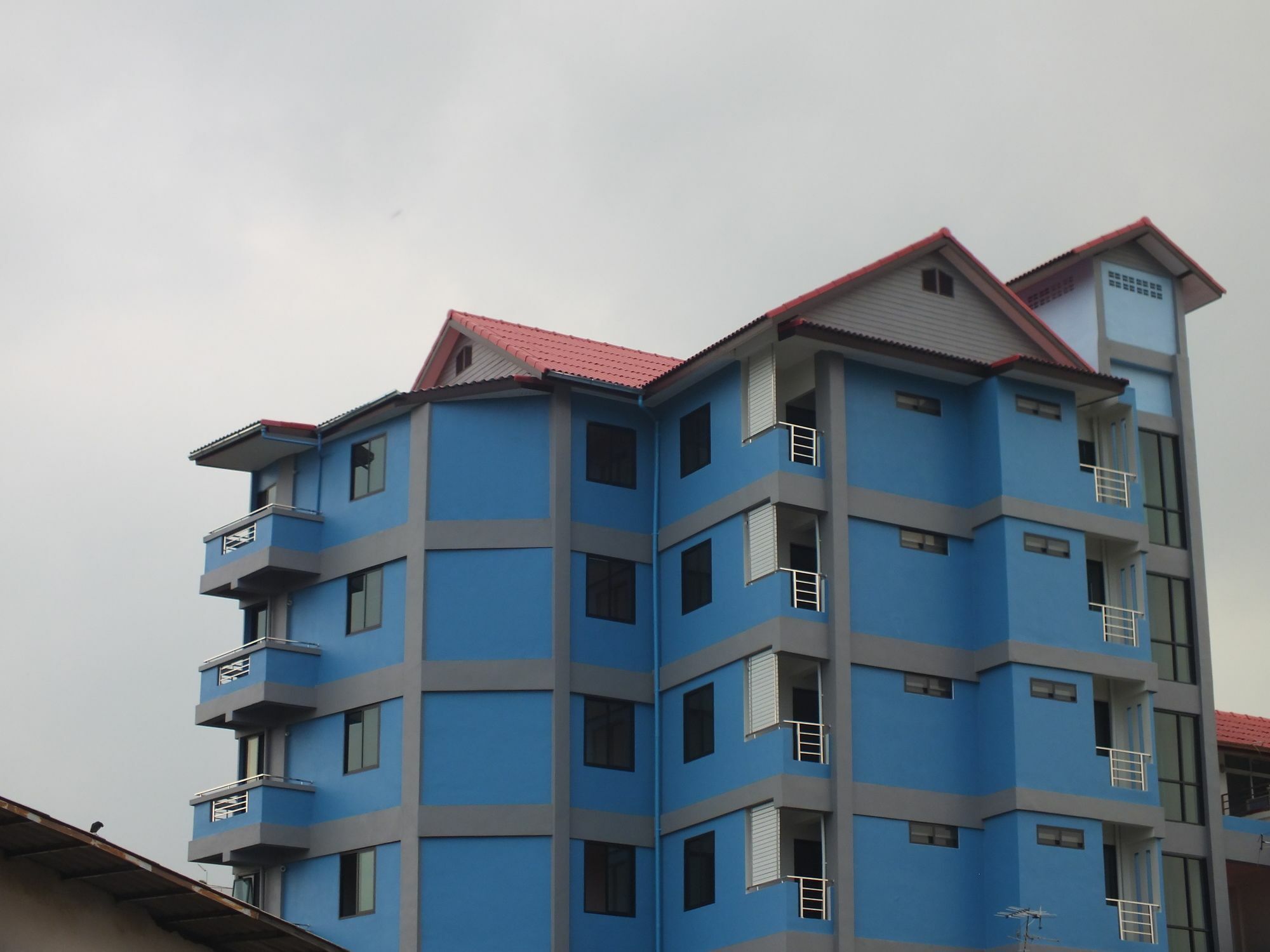 Vanlisut Hotel Ngamwongwan Nonthaburi Luaran gambar