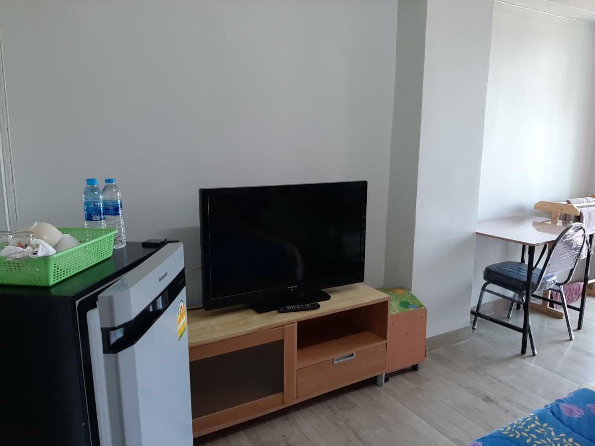 Vanlisut Hotel Ngamwongwan Nonthaburi Luaran gambar
